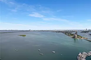 1750 N Bayshore Dr, Miami, FL 33132 - Photo 35