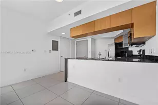 1750 N Bayshore Dr, Miami, FL 33132 - Photo 7