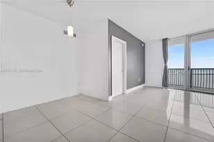 1750 N Bayshore Dr, Miami, FL 33132 - Photo 33