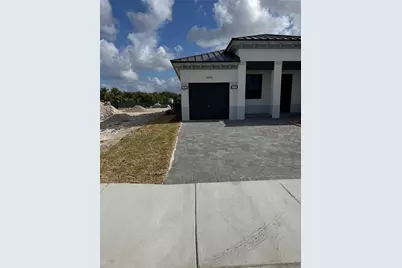 18901 SW 316th Ter, Homestead, FL 33030 - Photo 5