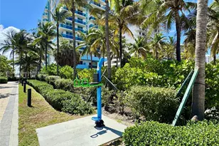 9201 Collins Ave, Surfside, FL 33154 - Photo 43