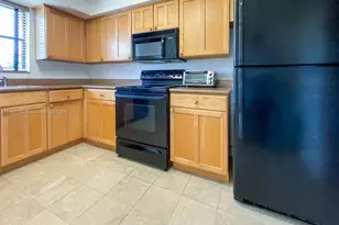 10000 Bay Harbor Terrace, Bay Harbor Islands, FL 33154 - Photo 5