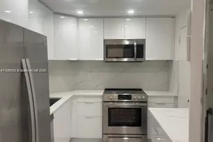 300 Bayview Dr, Sunny Isles Beach, FL 33160 - Photo 5