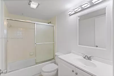 1400 SW 124th Ter #109Q, Pembroke Pines, FL 33027 - Photo 29