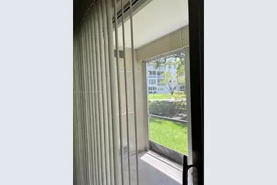 1400 SW 124th Ter #109Q, Pembroke Pines, FL 33027 - Photo 5