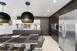 6000 Collins Ave, Miami Beach, FL 33140 - Photo 17