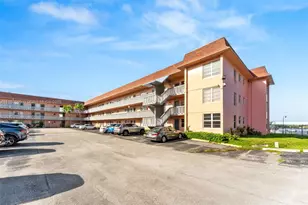 18555 NE 14th Ave, Miami, FL 33179 - Photo 1