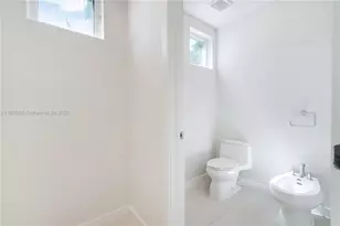 4050 Hardie Ave, Miami, FL 33133 - Photo 39