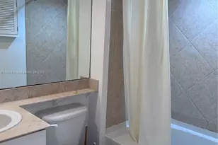 335 S Biscayne Blvd, Miami, FL 33131 - Photo 5