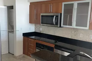 325 S Biscayne Blvd, Miami, FL 33131 - Photo 9