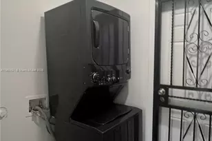 2929 NW 22nd Ct, Miami, FL 33142 - Photo 13