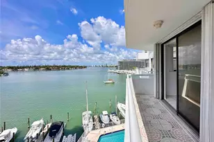 6830 Indian Creek Dr, Miami Beach, FL 33141 - Photo 1