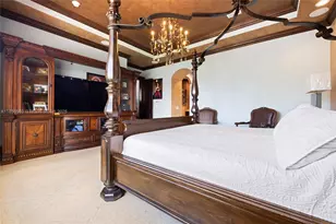 9861 NW 135th St, Hialeah Gardens, FL 33018 - Photo 37