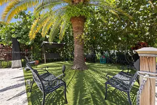 9861 NW 135th St, Hialeah Gardens, FL 33018 - Photo 51