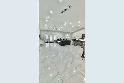15009 SW 13th Pl, Sunrise, FL 33326 - Photo 3