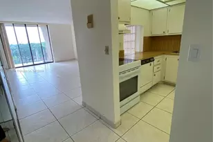 16751 NE 9th Ave, North Miami Beach, FL 33162 - Photo 17