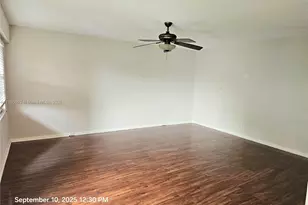 251 SW 132nd Way, Pembroke Pines, FL 33027 - Photo 3