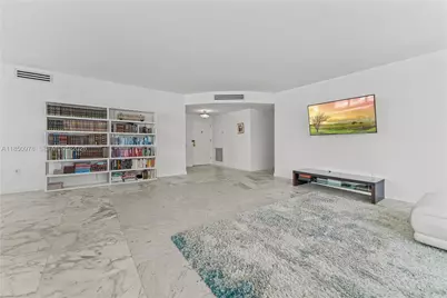 5640 Collins Ave #7B, Miami Beach, FL 33140 - Photo 3
