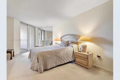 5555 Collins Ave #4S, Miami Beach, FL 33140 - Photo 11