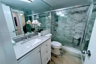 2030 S Ocean Dr, Hallandale Beach, FL 33009 - Photo 29