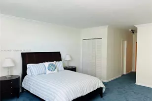 5825 Collins Ave, Miami Beach, FL 33140 - Photo 35