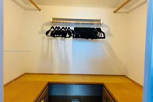 5825 Collins Ave, Miami Beach, FL 33140 - Photo 9