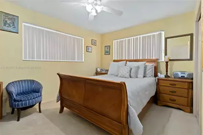 1545 NE 158th St, North Miami Beach, FL 33162 - Photo 17