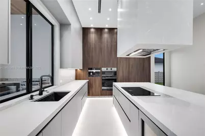 12190 NW 6th St, Miami, FL 33182 - Photo 23