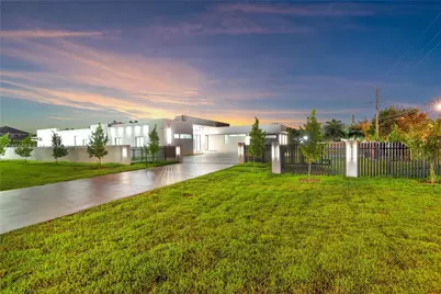 12190 NW 6th St, Miami, FL 33182 - Photo 7