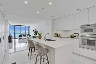 700 NE 24th St, Miami, FL 33137 - Photo 5