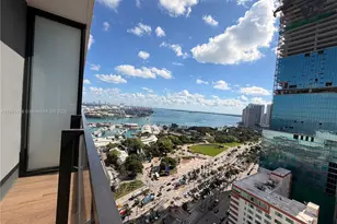 398 NE 5th St, Miami, FL 33132 - Photo 1