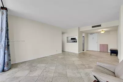 777 S Federal Hwy #RP402, Pompano Beach, FL 33062 - Photo 5