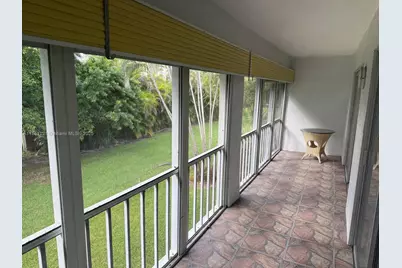 1102 Bahama Bnd #D2, Coconut Creek, FL 33066 - Photo 19