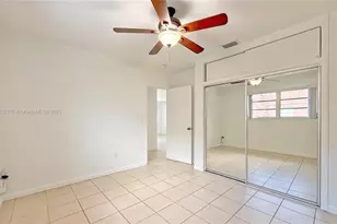 460 Grand Canal Dr, Miami, FL 33144 - Photo 17