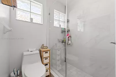 18266 NW 6th St, Pembroke Pines, FL 33029 - Photo 7