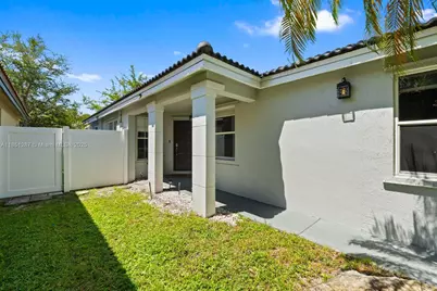 18266 NW 6th St, Pembroke Pines, FL 33029 - Photo 29