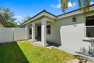 18266 NW 6th St, Pembroke Pines, FL 33029 - Photo 29