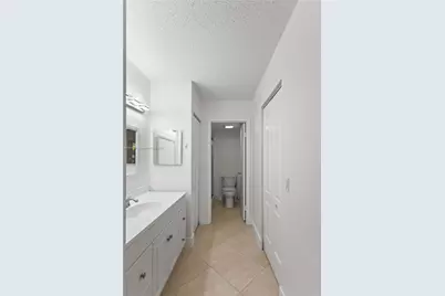 1400 SW 124th Ter #109Q, Pembroke Pines, FL 33027 - Photo 51