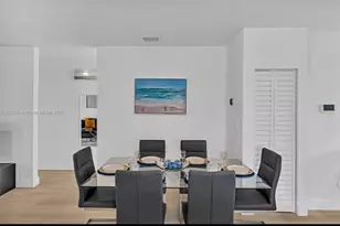 860 NW 17th Ct, Miami, FL 33125 - Photo 19