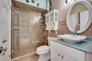 2649 S Parkview Dr, Hallandale Beach, FL 33009 - Photo 23