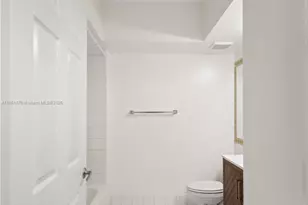 9645 NW 1st Ct, Pembroke Pines, FL 33024 - Photo 45