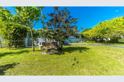8711 SW 191st St, Cutler Bay, FL 33157 - Photo 37