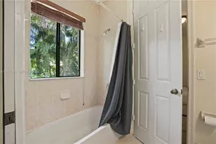 7714 SW 193rd St, Cutler Bay, FL 33157 - Photo 41