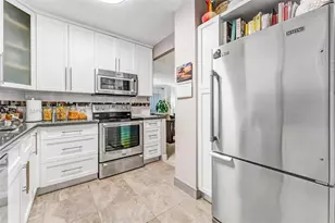 4330 Hillcrest Dr, Hollywood, FL 33021 - Photo 15