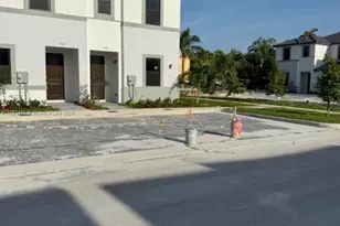 1037 NW 1st Ave, Florida City, FL 33034 - Photo 3