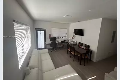 3066 NW 92nd St, Miami, FL 33147 - Photo 3