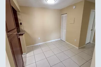 10810 N Kendall Dr #Q-18, Miami, FL 33176 - Photo 9