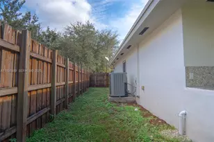 15650 NW 39th Ct, Miami Gardens, FL 33054 - Photo 19