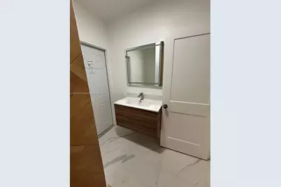 2071 NE 167th St #2, North Miami Beach, FL 33162 - Photo 7