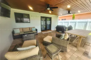 17833 SW 155th Ct, Miami, FL 33187 - Photo 21